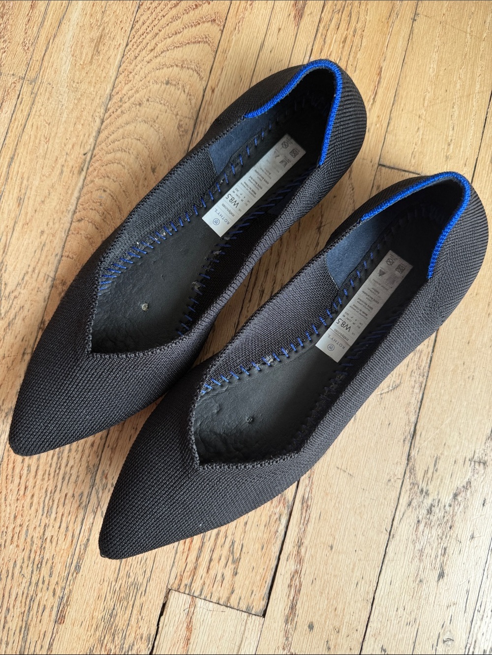 Rothy’s Women’s Pointed Knit Flats - Black with Blue Trim